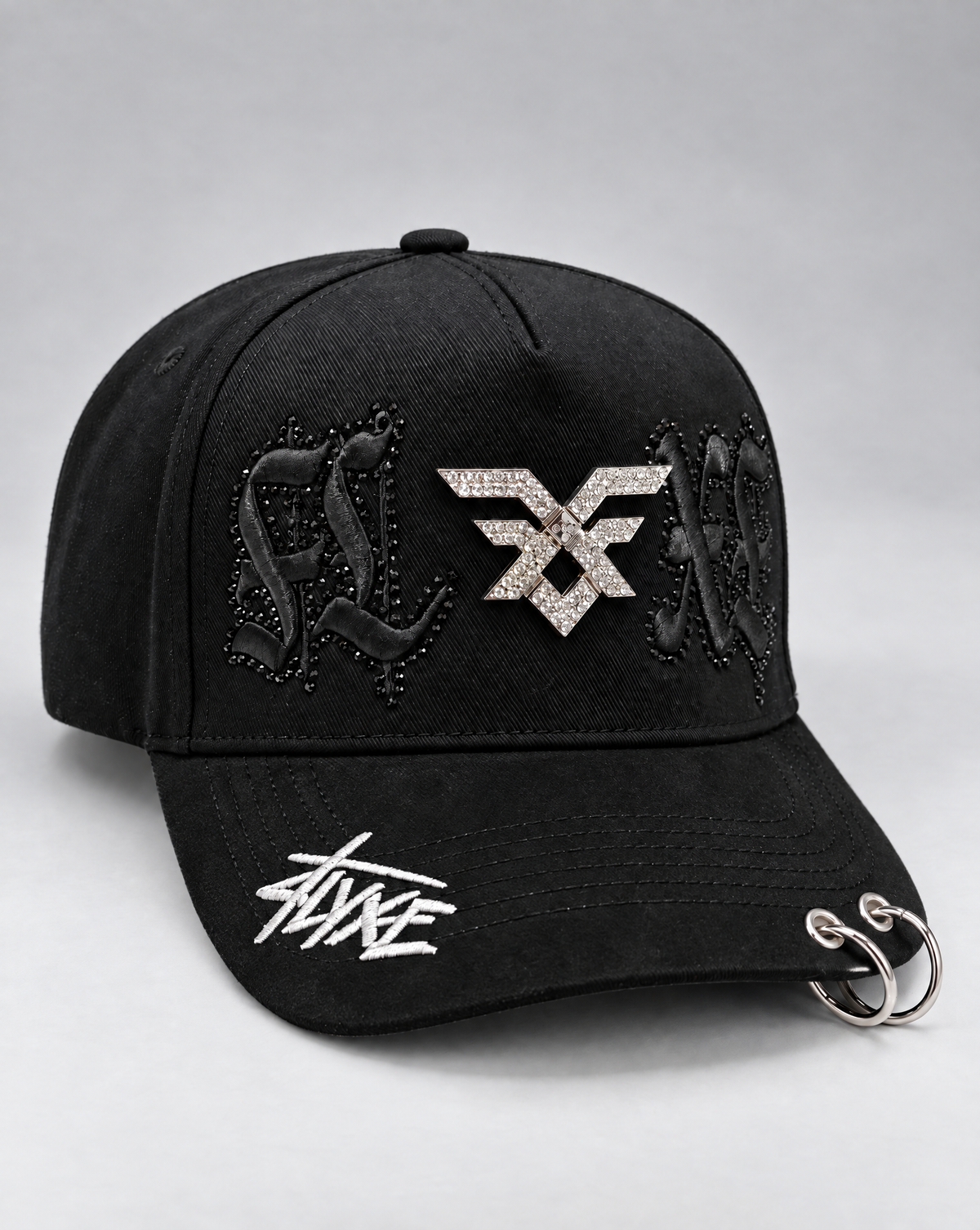 DELUXE SNAPBACK